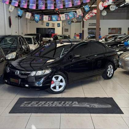 HONDA CIVIC 1.8 LXS 16V FLEX 4P AUTOMÁTICO HONDA CIVIC 1.8 LXS 16V FLEX 4P AUTOMÁTICO